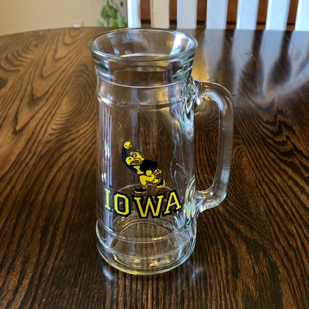 Vintage Iowa Hawkeyes Beer Mug